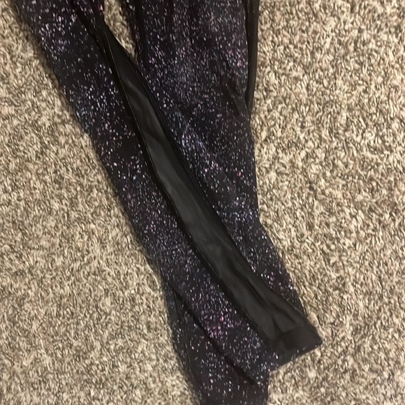 LULULEMON SPACE PRINT LEGGINGS - Picture 2 of 3